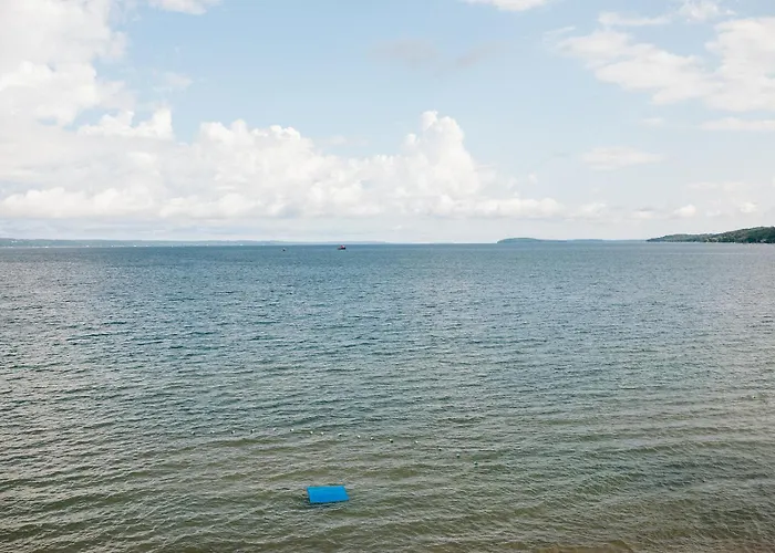 Bayshore Resort