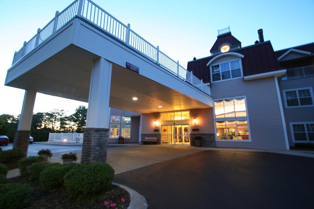 Bayshore Hotel 3*